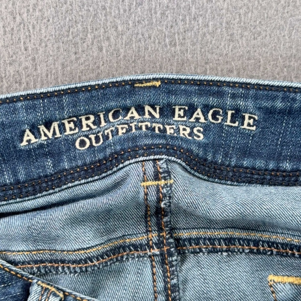American Eagle Kick Boot Jeans Womens 6 Regular Medium Wash Stretch Denim Y2K - Picture 3 of 10
